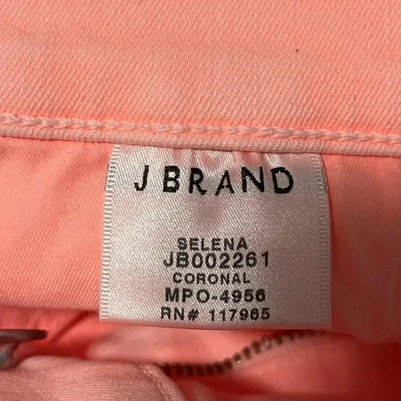 HOST PICK J Brand Selena Crop Lace Hem Jeans - Picture 11 of 13